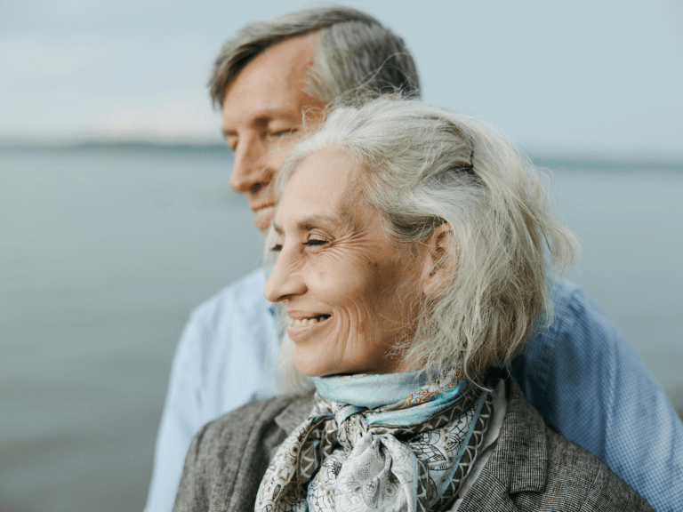 Peut-on emprunter après 60 ans en 2026 ? Crédit immobilier, retraite et solutions de financement senior